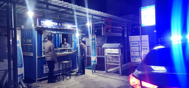
 ‎Patroli dan Sambang, Personel Polsek Palakka Ingatkan Warga Agar Tetap Menjaga Kamtibmas  ‎