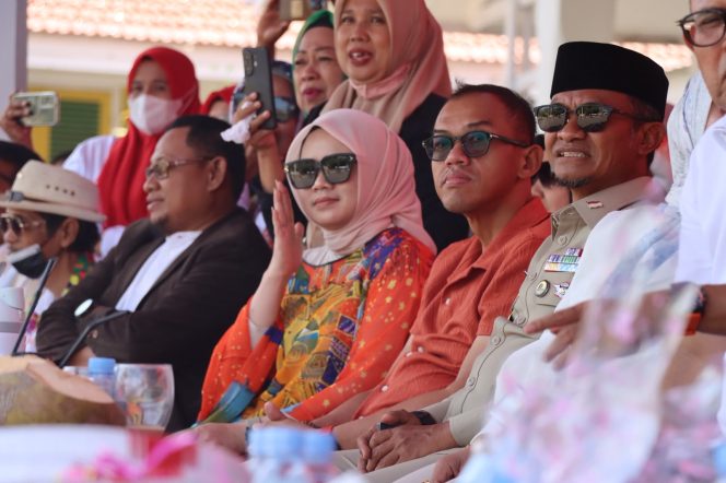 
 Bupati Bone Lepas Karnaval Budaya Gau Maraja 2026, Kapolres Turut Hadir