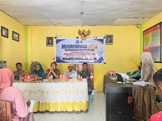 
 Bhabinkamtibmas Polsek Barebbo Hadiri Musrenbang Desa Talungeng, Penetapan RKPDes Tahun 2027 dan DU RKP Tahun 2028