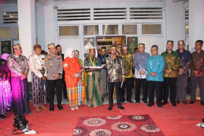 
 Kapolres Bone Hadiri Pameran Benda Pusaka Gau Maraja 2026