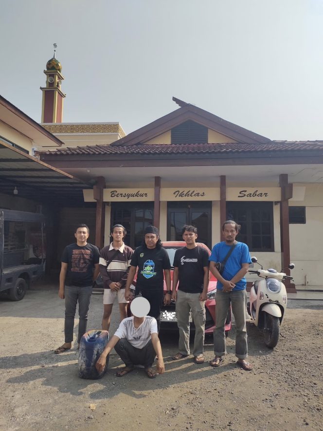 
 Tim Opsnal III Reskrim Polsek Tanete Riattang Ungkap Dugaan Pencurian Solar, Sejumlah Barang Bukti Diamankan