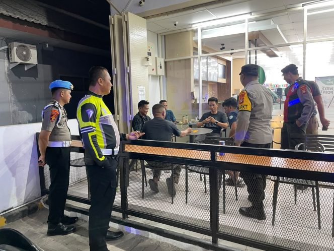 
 Patroli Jadi Langkah Pencegahan, Polsek Tanete Riattang Perkuat Kesiapsiagaan Personel