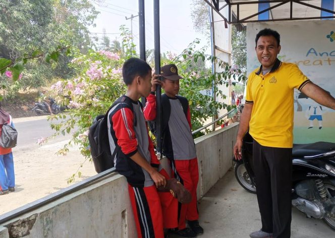 
 Aipda Ali irham Menyapa Pelajar, Berikan Motivasi dan Imbauan Terkait Sekolah