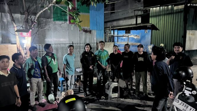 
 Patroli Dialogis Dini Hari, Subdit III Ditres PPA dan PPO Polda Sulsel Sampaikan Imbauan Kamtibmas kepada Anak Muda