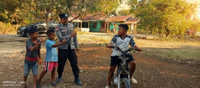 
 Polisi Sahabat anak