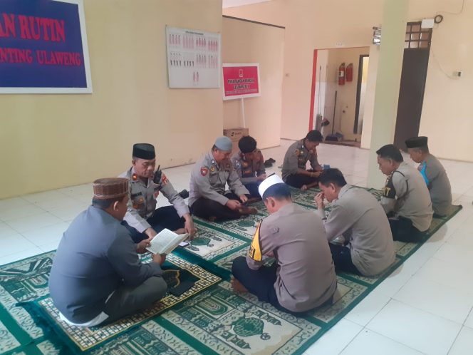 
 Yasinan Rutin, Sebelum Bertugas, Personel, Polsek Ulaweng, Tingkatkan, Keimanan, dan Ketakwaan,