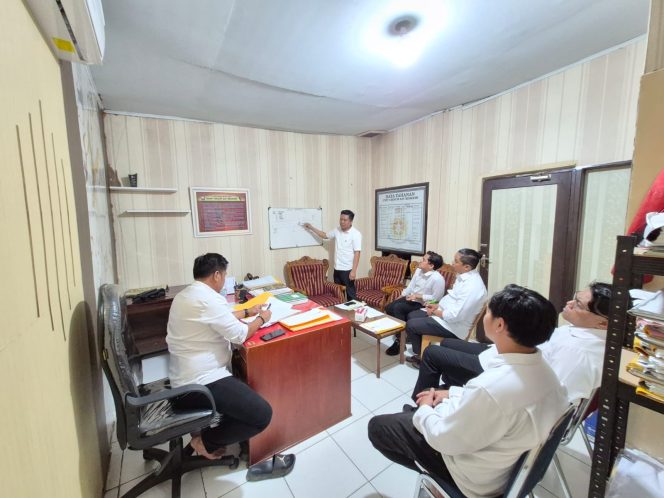 
 ‎Unit Reskrim Polsek Cenrana Lakukan Gelar Perkara Di Sat Reskrim Polres Bone