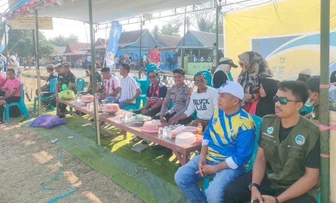 
 Turnamen Prima Cup I Bergulir, Personel Polsek dan Koramil Ajangale Kawal Jalannya Pertandingan