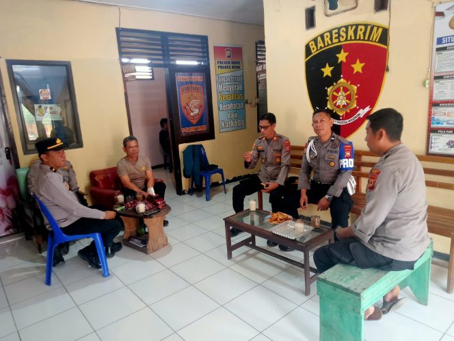 
 Kapolsek Mare Gelar Coffee Morning Bersama Anggota, Perkuat Soliditas dan Kebersamaan