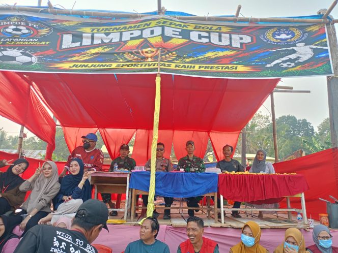 
 ‎Polsek Awangpone dan Koramil Terus Jaga Keamanan Lanjutan Turnamen Limpoe Cup IV