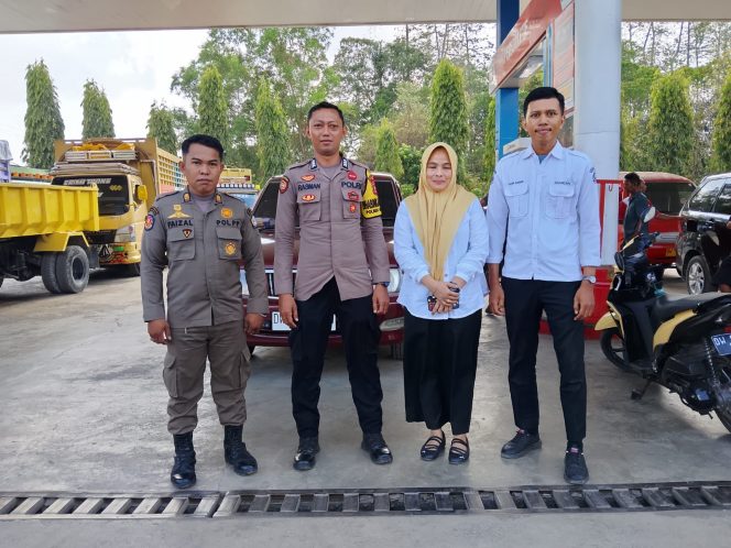 
 Tindak Lanjut, Sprint Kapolres Bone, Personel, Polsek Ulaweng, Siaga, Pantau SPBU Akae, Antisipasi, Gangguan Kamtibmas, dan Kemacetan,