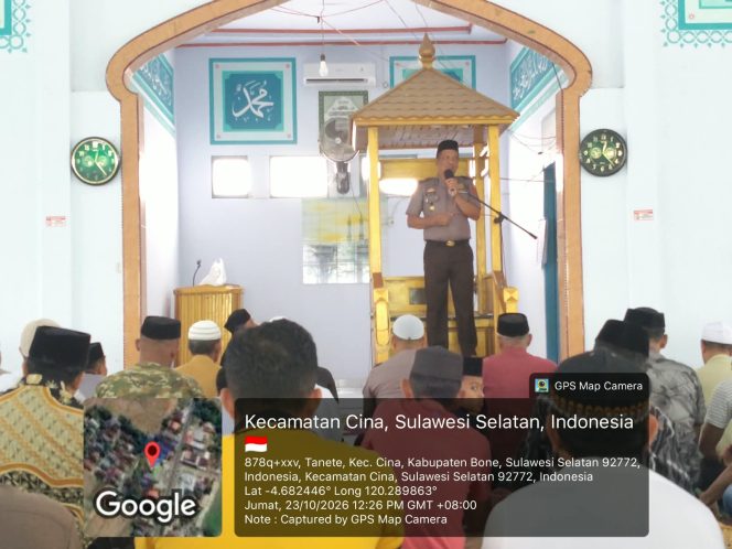 
 Kapolsek Cina Laksanakan Jumat Keliling, Sampaikan Imbauan Kamtibmas kepada Jemaah Masjid