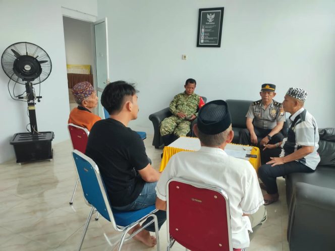 
 ‎Bersama Forkopimcam, Kapolsek Cenrana Hadiri Mediasi Sengketa Tanah Warga