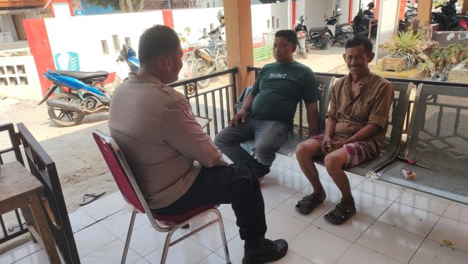 
 Bhabinkamtibmas, Polsek Ulaweng, Laksanakan DDS, Jalin Silaturahmi, dan Sampaikan, Himbauan, Kamtibmas,