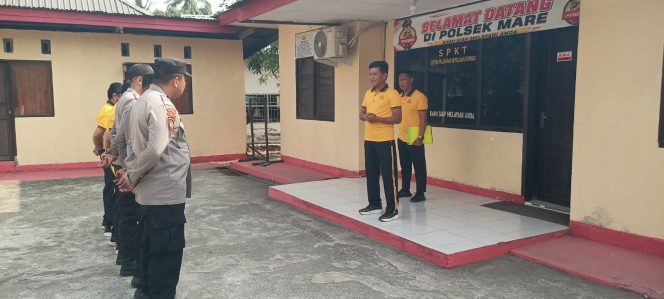 
 WAKAPOLSEK MARE PIMPIN APEL PAGI, TEKANKAN PENTINGNYA KEKOMPAKAN DAN MENJAGA KESEHATAN