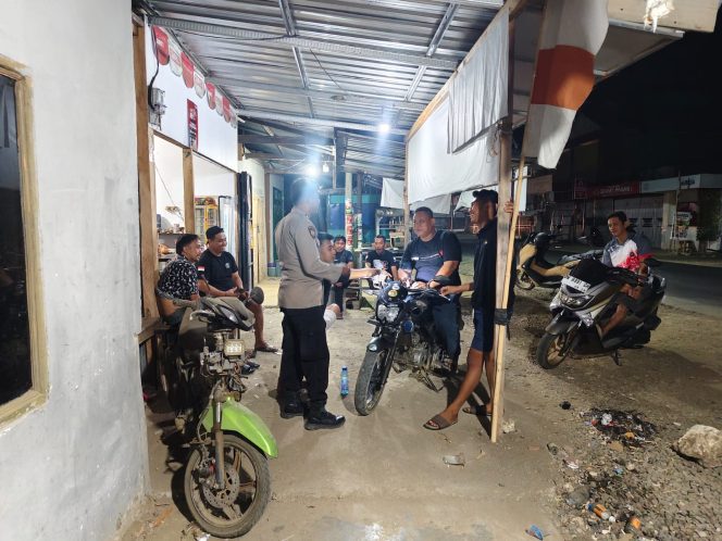 
 Cegah Kejahatan Malam Hari, Polsek Cina Intensifkan Patroli dengan Pendekatan Humanis