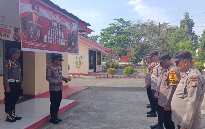 
 Polsek Mare Laksanakan Apel Pagi untuk Tingkatkan Kedisiplinan Personel