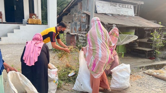 
 Dukung Quick Wins Kapolri, Polsek Palakka Laksanakan Kegiatan Pengungkit Green Policing