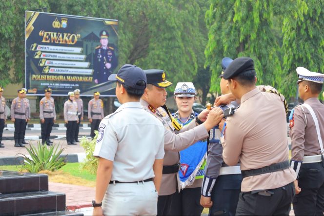 
 Kapolda Sulsel Pimpin Apel Operasi Patuh Pallawa 2026, Kedepankan Edukasi Humanis dan Keselamatan Berlalu Lintas