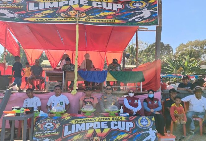 
 ‎Polsek Awangpone Bersama Koramil Kawal Jalannya Kompetisi Limpoe Cup IV Tahun 2026  ‎