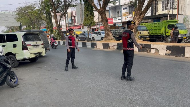 
 Tingkatkan Pengaturan Pagi di Sejumlah Tempat Rawan Kemacetan, Tim Patko Sat Samapta Polres Bone Wujudkan Lalulintas Yang Aman dan Lancar