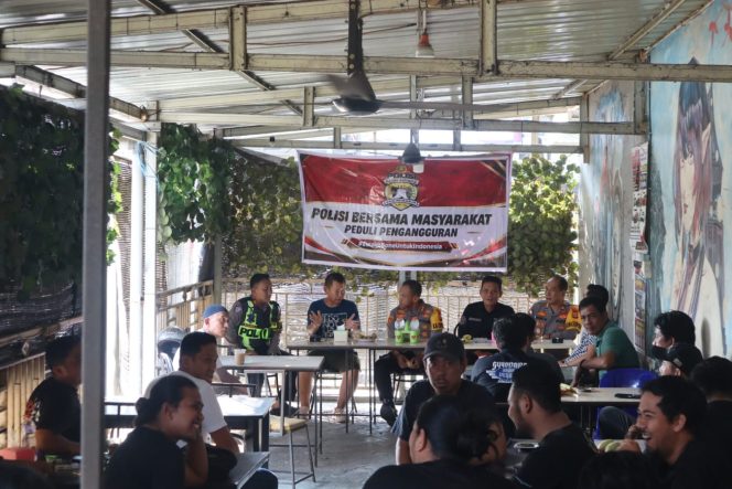 
 Kapolres Bone Gelar Kumpul Bersama Masyarakat, Wujud Kepedulian terhadap Pengangguran